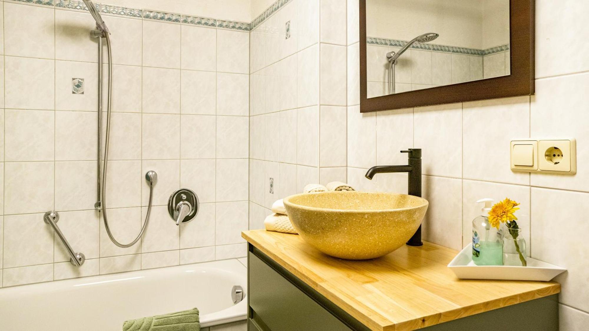 Ferienwohnung Arenda Munzingen ภายนอก รูปภาพ